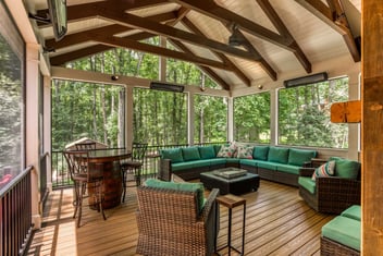 Extend Outdoor Living into Fall with a Screened Porch in Northern Virginia