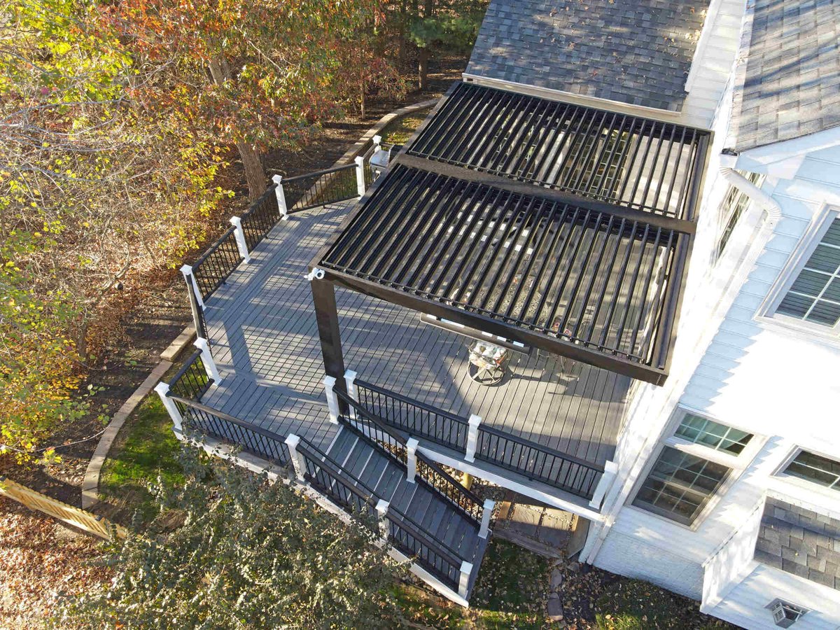 struxure pergola above view in northern virginia