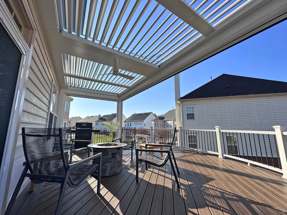 StruXure pergola with outdoor patio in northern virginia-1